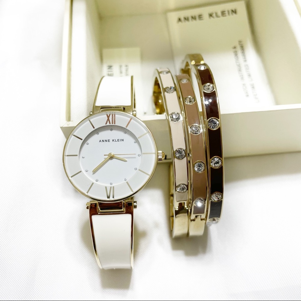 ANNE KLEIN SWAROVSKI CRYSTALS WATCH BRACELET SET